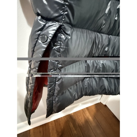 KARL LAGERFELD PARIS Women's Shine Hooded Belted Down Puffer Coat Black Red XL - Picture 6 of 9